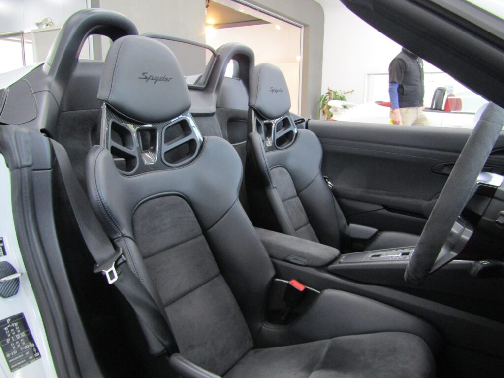 バケットシート